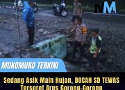 Sedang Asik Main Hujan, BOCAH SD TEWAS Terseret Arus Gorong-Gorong
