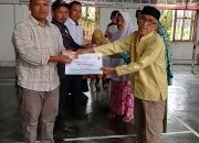 Pemdes Nenggalo Salurkan Dana BLT Tahap 3